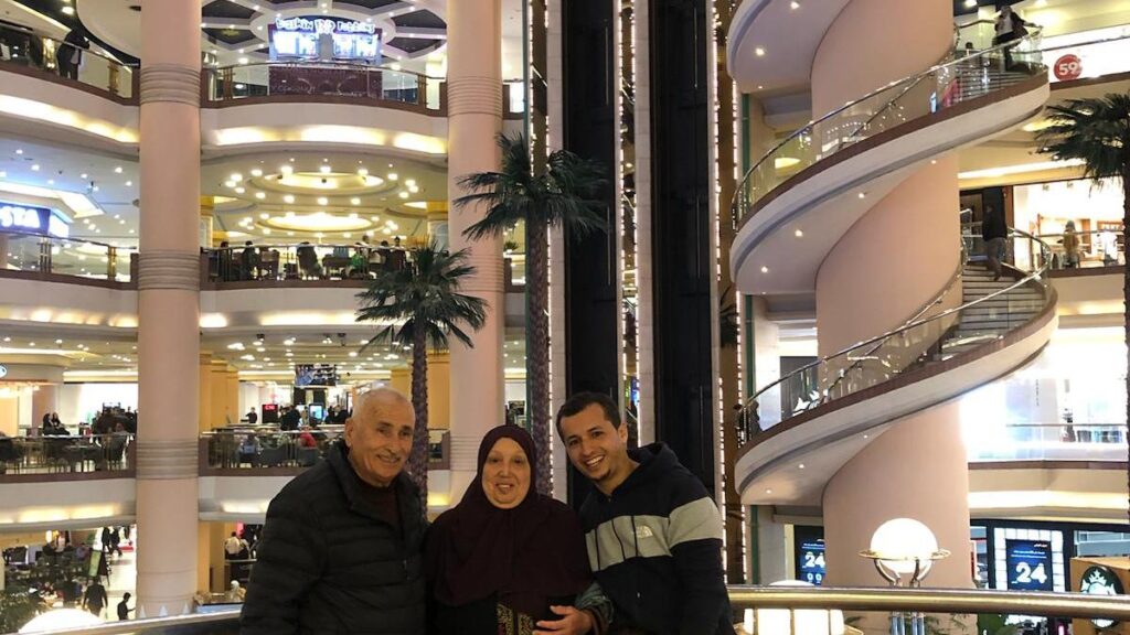 Canadian Palestinians desperate to be reunited with family from Gaza