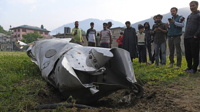 “A Dangerous Escalation”: India Bombs Pakistan in Intensification of “Forever War” over Kashmir