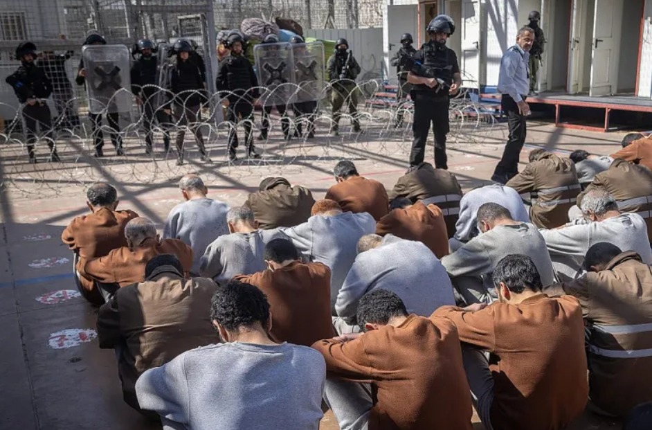 Israeli Knesset passes law allowing execution of Palestinian prisoners