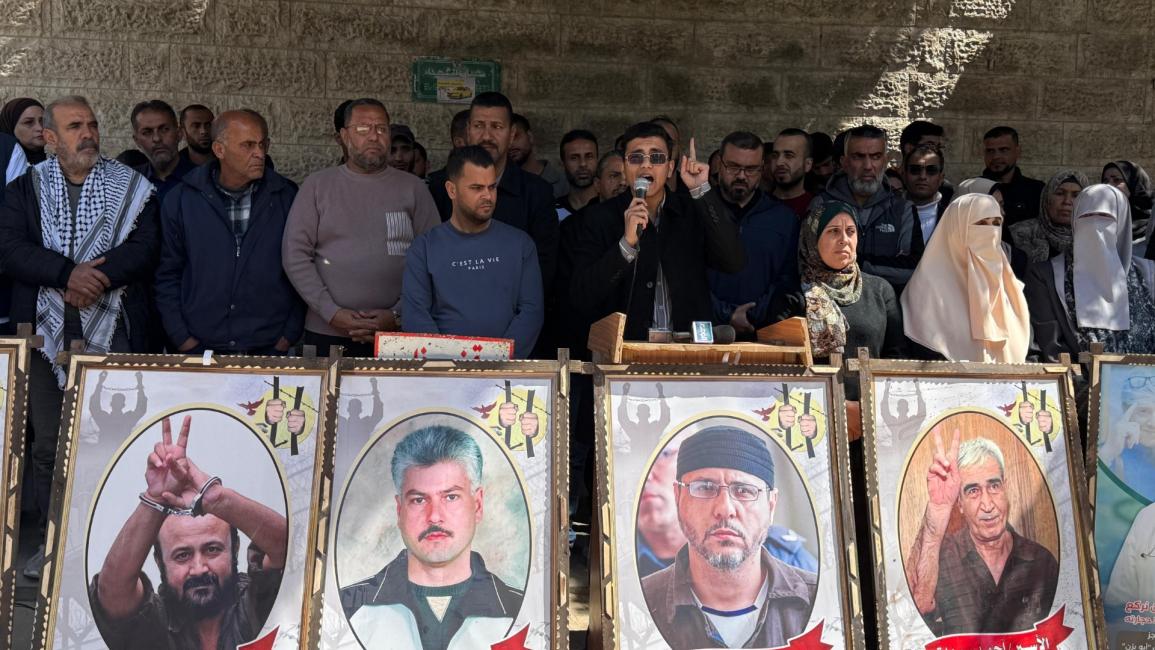 Mass protest in Gaza warns of prisoner execution law and calls for urgent action